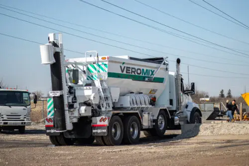 veromix-titan-loadingdock